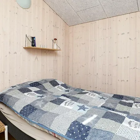 10 Person In Fr Strup Hotel